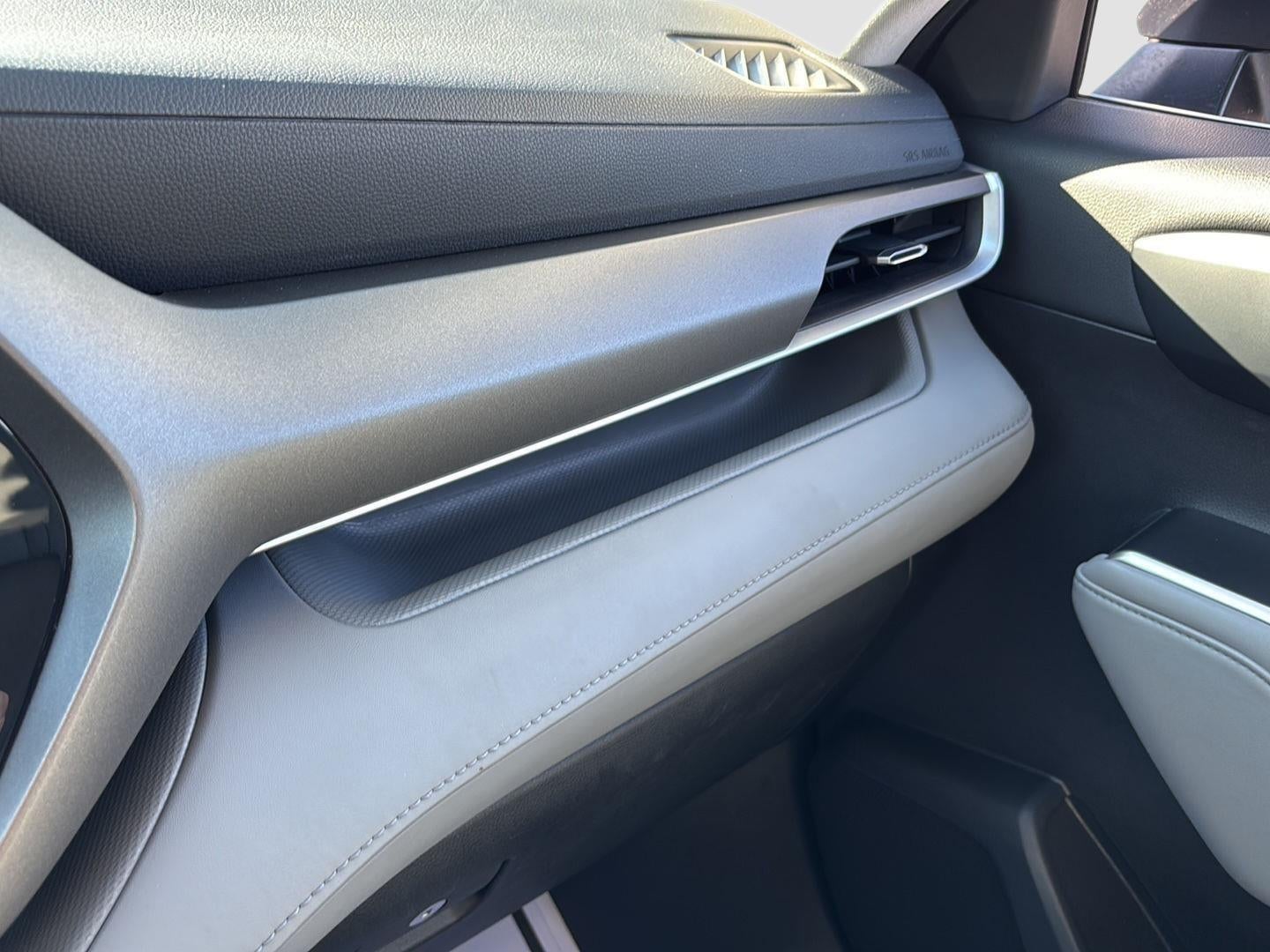 2020 Toyota Highlander Hybrid XLE