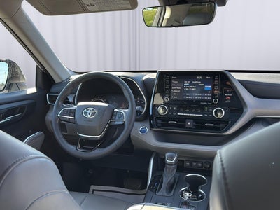 2020 Toyota Highlander Hybrid XLE