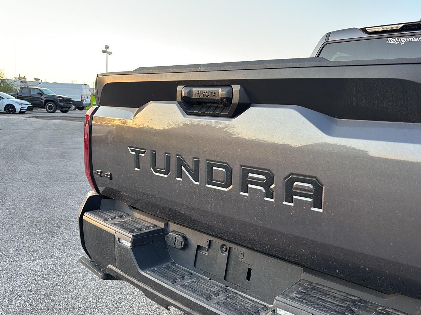 2023 Toyota Tundra SR5