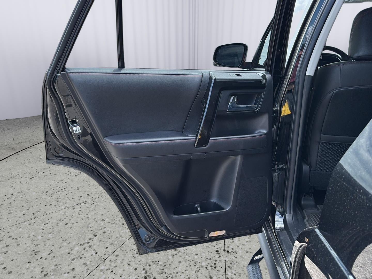 2022 Toyota 4 RUNNER TRDOFFP