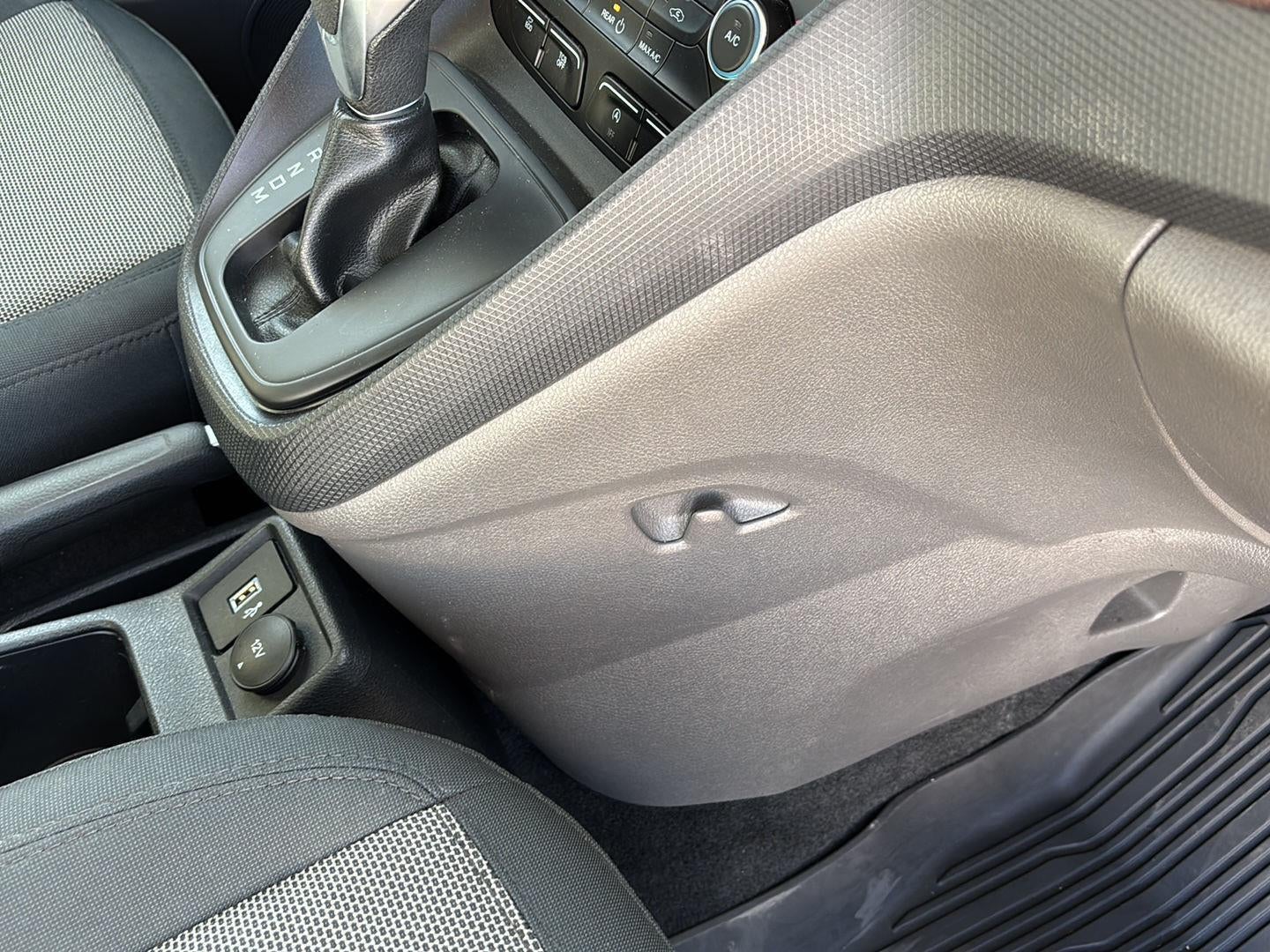 2020 Ford Transit Connect Wagon XL